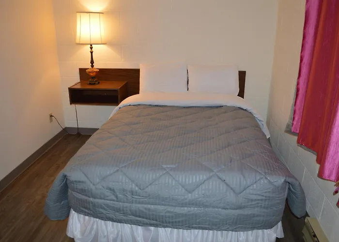 A1 Motel And Campground